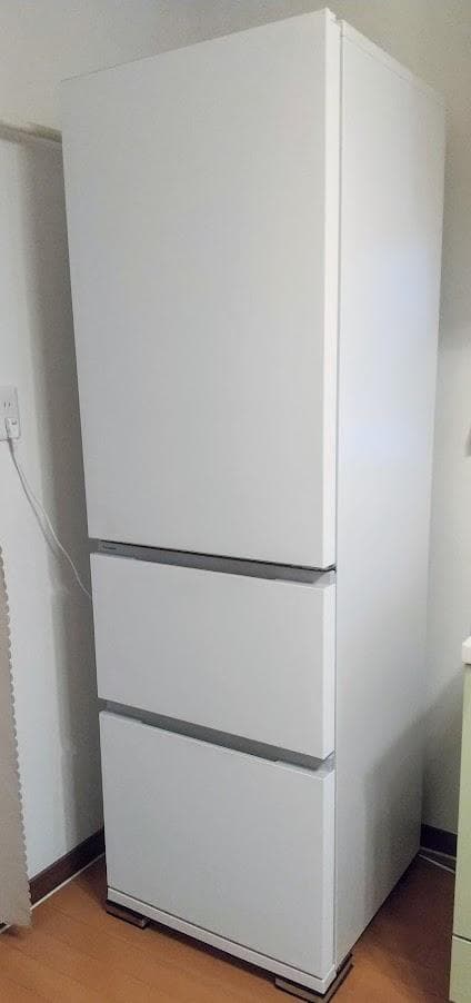 みみ【おしゃれ家電】パナソニック 365L 冷蔵庫 2024年製 パナソニック 冷蔵庫 365L 右開き 3ドア 幅60cm うす型 シンプル
