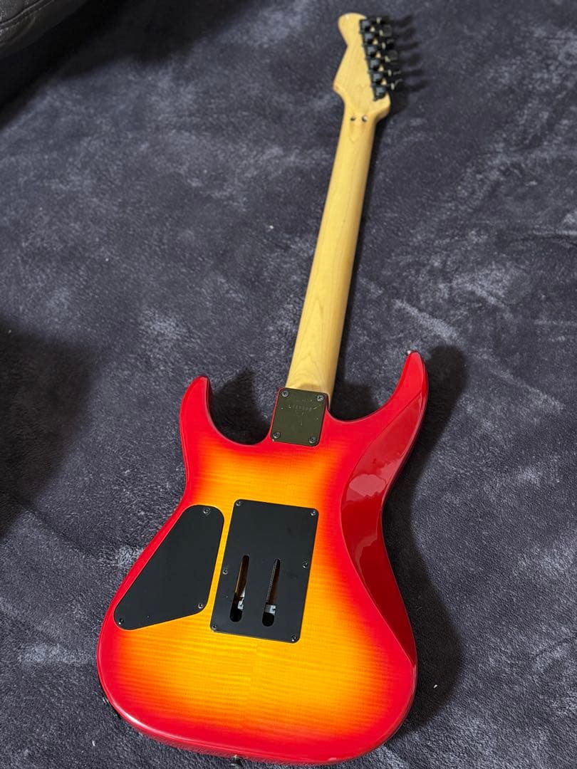 レア！　FERNANDES FR-85 チェリーサンバースト