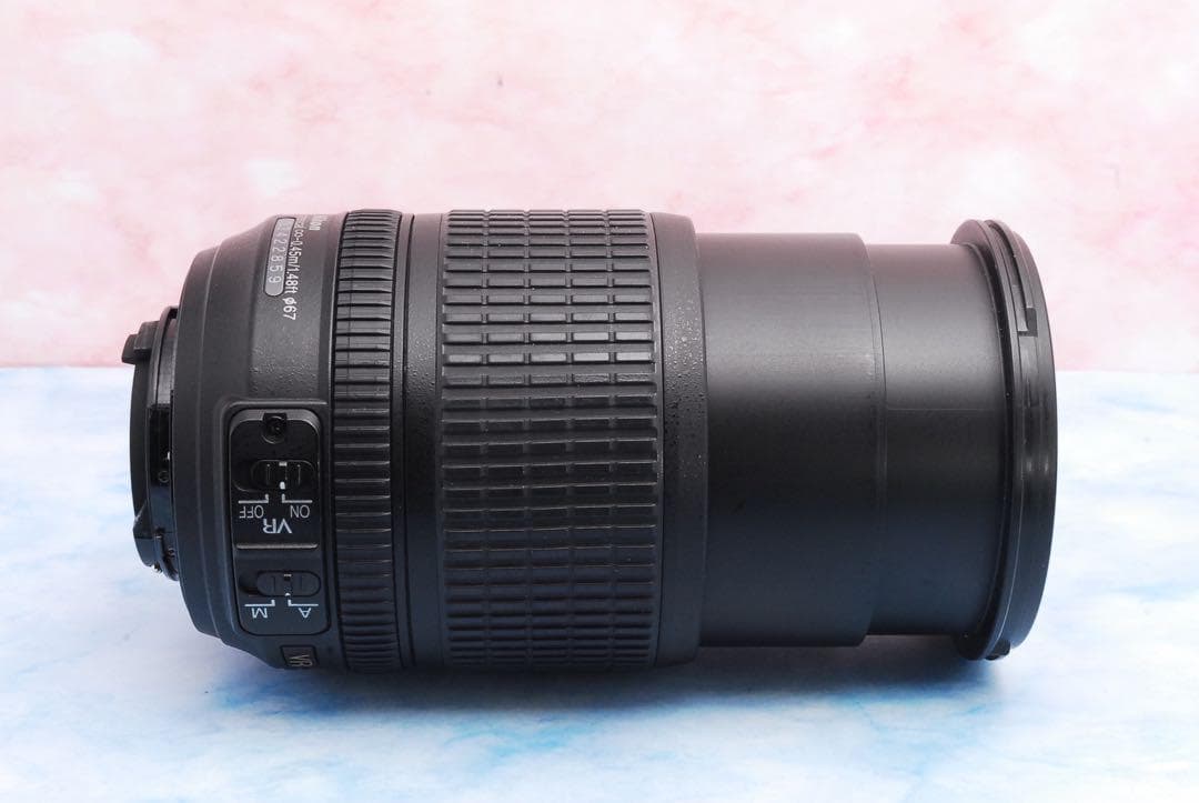 Nikon AF-S DX 18-105mm f3.5-5.6 VR★極美品