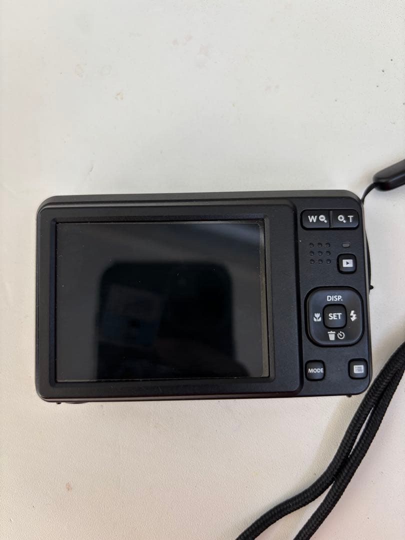 Kodak fz55コンパクトデジタルカメラ 黒【画面保護シール有】 - メルカリ