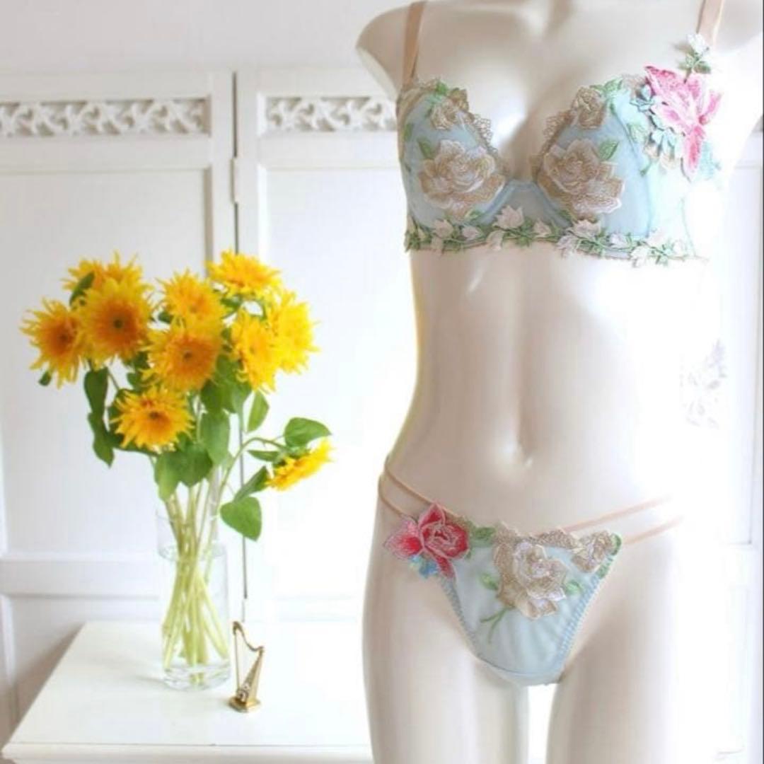 最安値 サルート 11g バイオレット ガーターベルト M VI 中国の花嫁