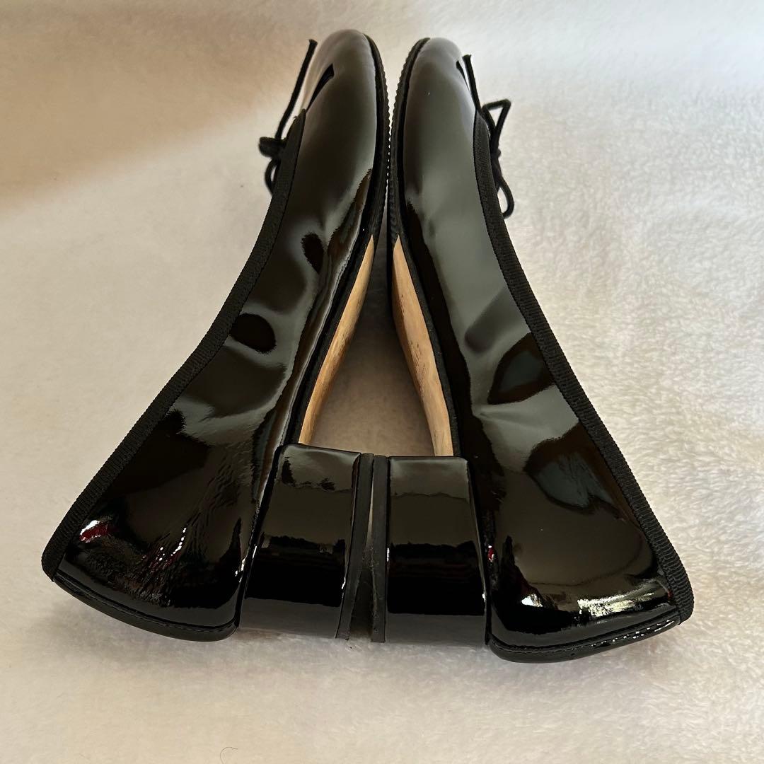 美品✨レペット エナメル ブラック37.5（23.5cm）