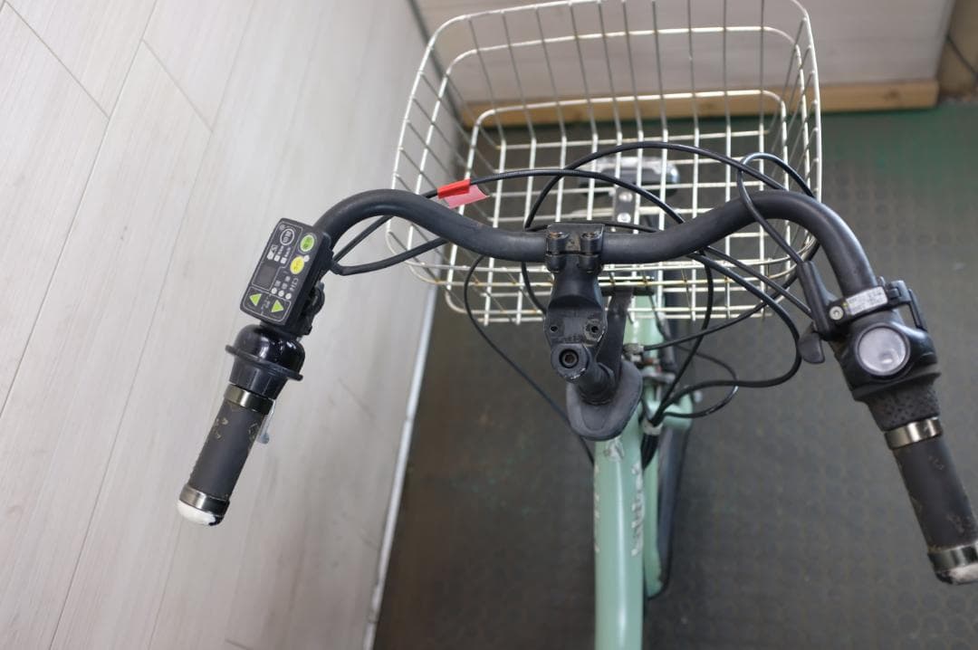 B*a様 BS BikkeⅡ　20インチ　3段　12.8Ah（4点灯）充電器あり