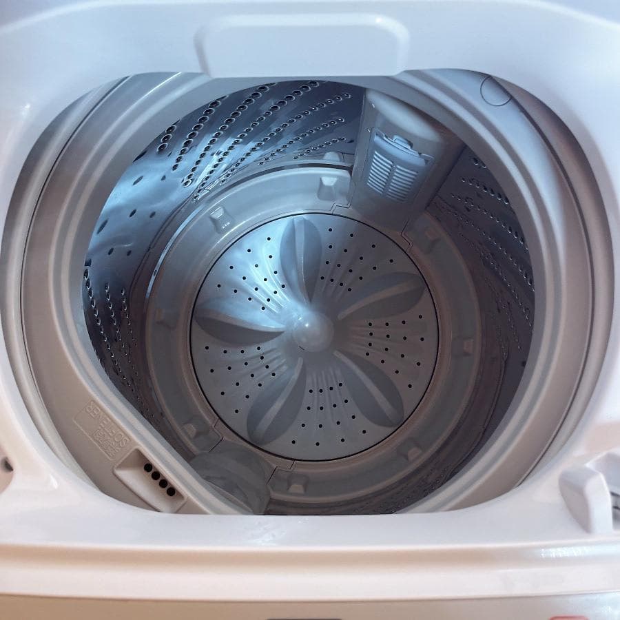 2020年製■ハイセンス 4.5kg 洗濯機 HW-E4503