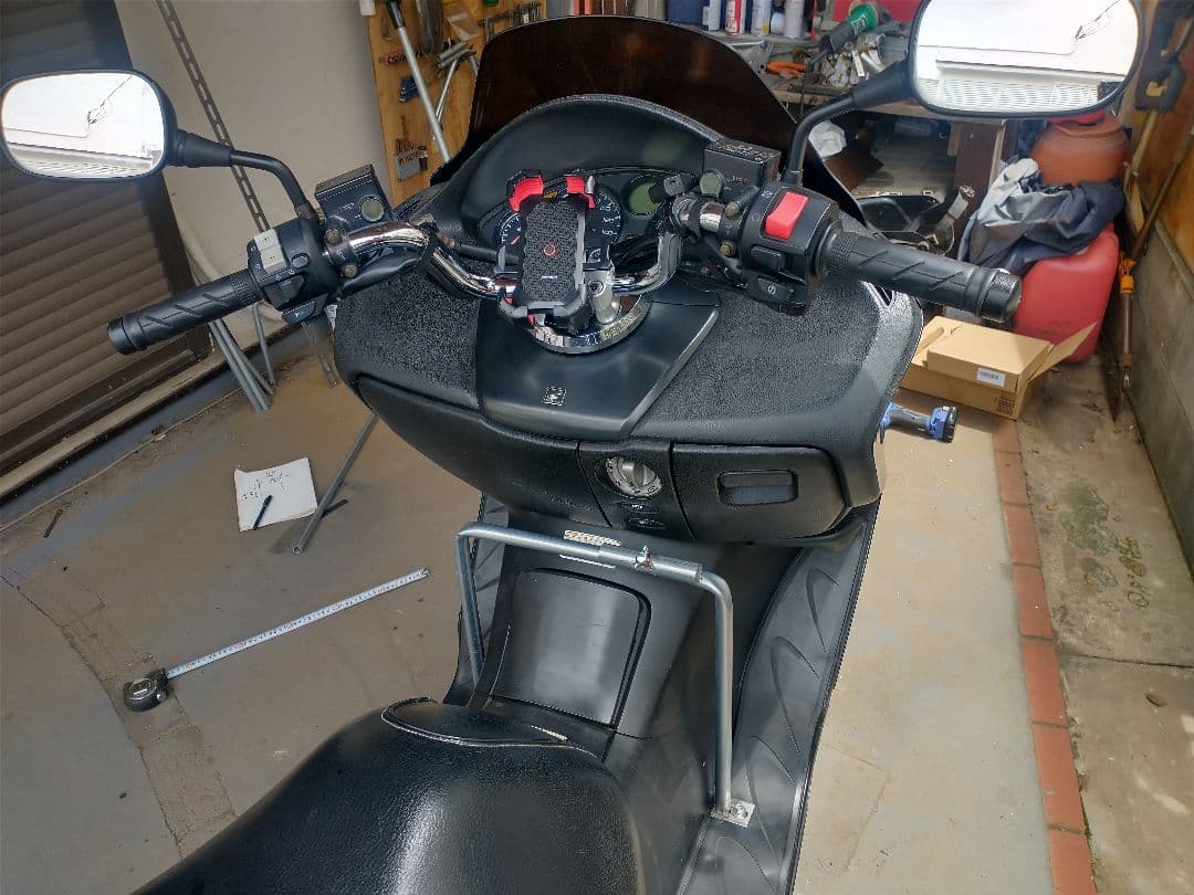 ジャイロX対応！原付二種、原付スクーター用のサーフボードキャリア