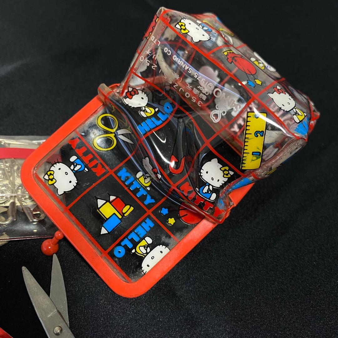 激レア　1975年　サンリオ ハローキティ がま口　ソーイングセット 昭和レトロ