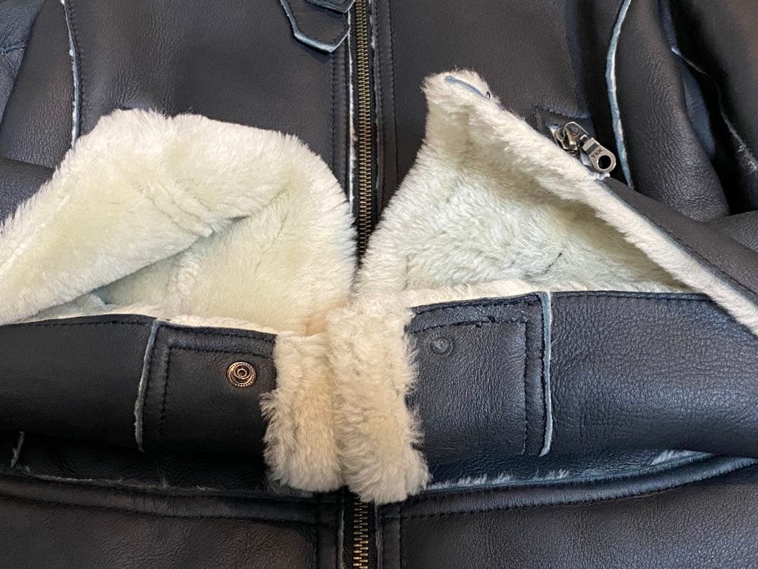 美品】 FRAY I.D シーブムートン レザージャケット 冬用ジャケット