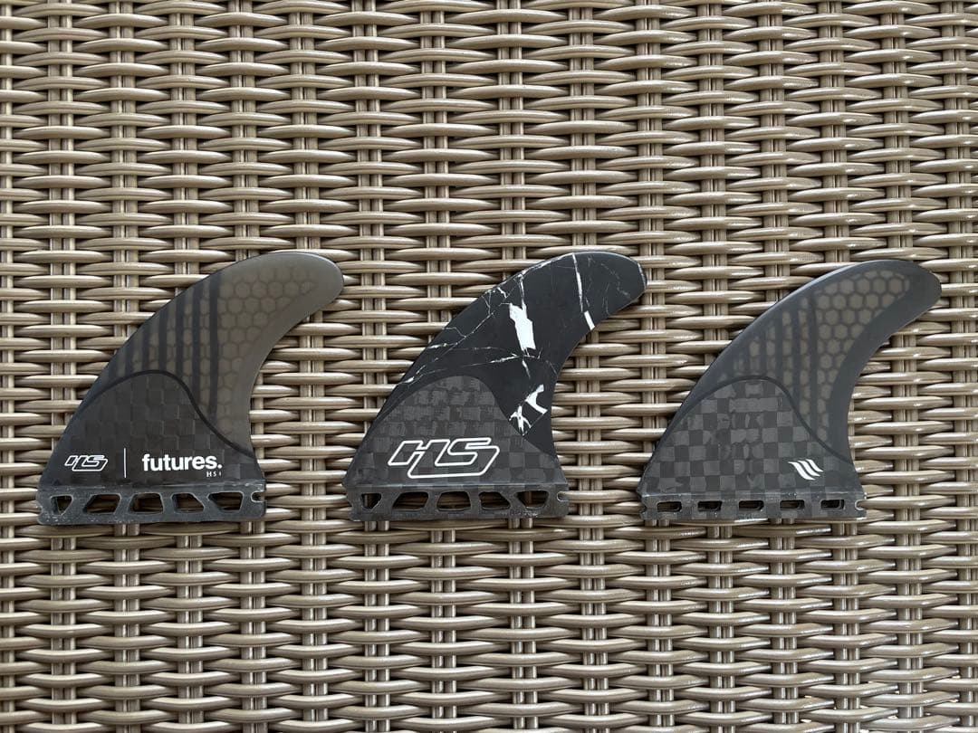 FUTURES HS1 ヘイデンシェイプス ラージサイズ 3FINトライフィン futures.（フューチャー） フィン HEX CARBON PYZEL 2.0 カーボン
