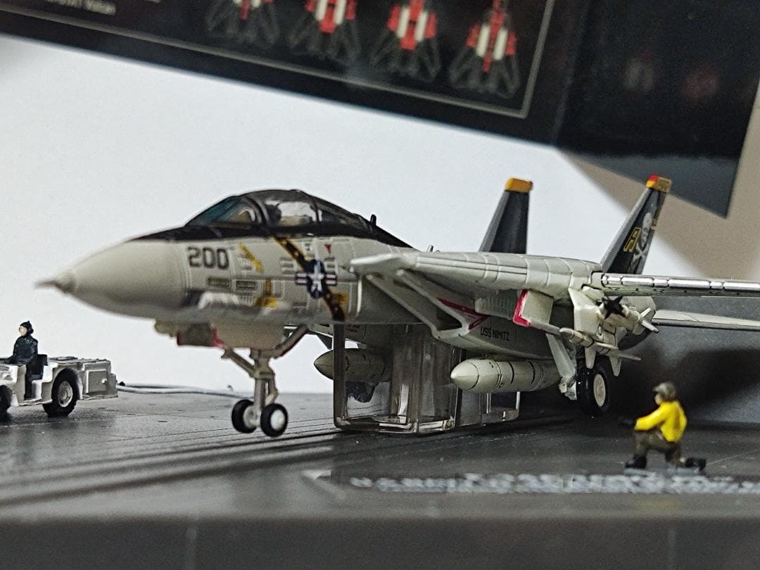 センチュリーウィングス 1/144 F-14A トムキャット ジョリーロジャース