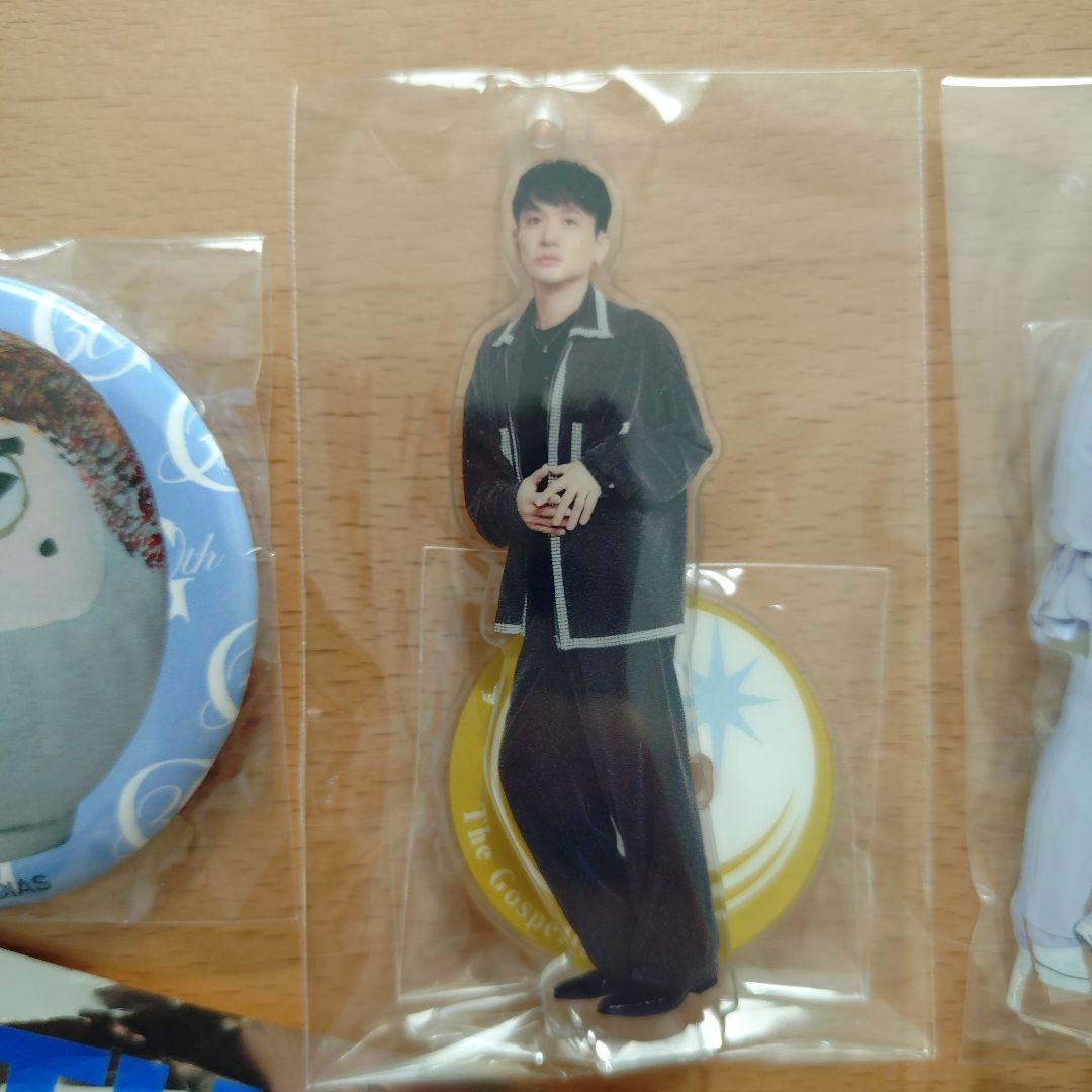 ゴスペラーズ　安岡優　アクリルスタンド　缶バッチ　銀テ4本