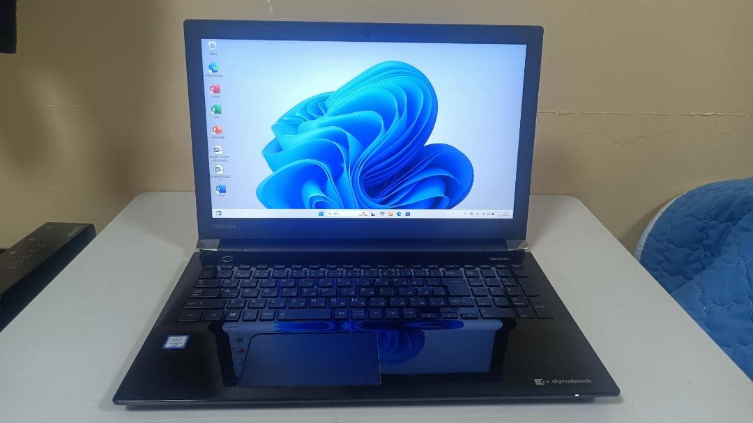 dynabookノートパソコンBlu-ray Core i3 SSD メモリ8G dynabookノートパソコン A6GRKVDCD62A 新品同様 – ICHIBAKAN