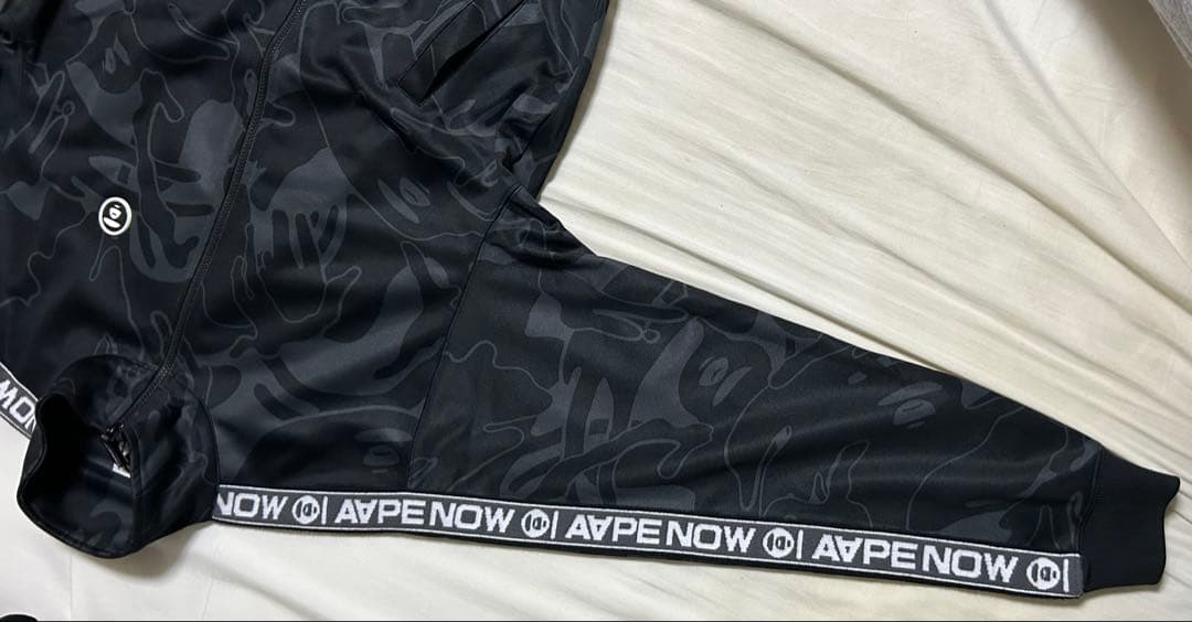 新品AAPE NOW TRACK TOP(camouflage) エイプAPE - メルカリ