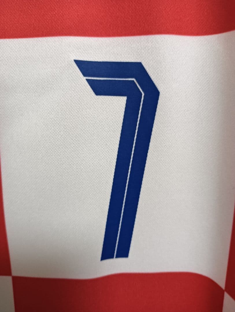 ナイキ クロアチア代表 ラキティッチ ユニフォーム 2020ホームM 紙タグ