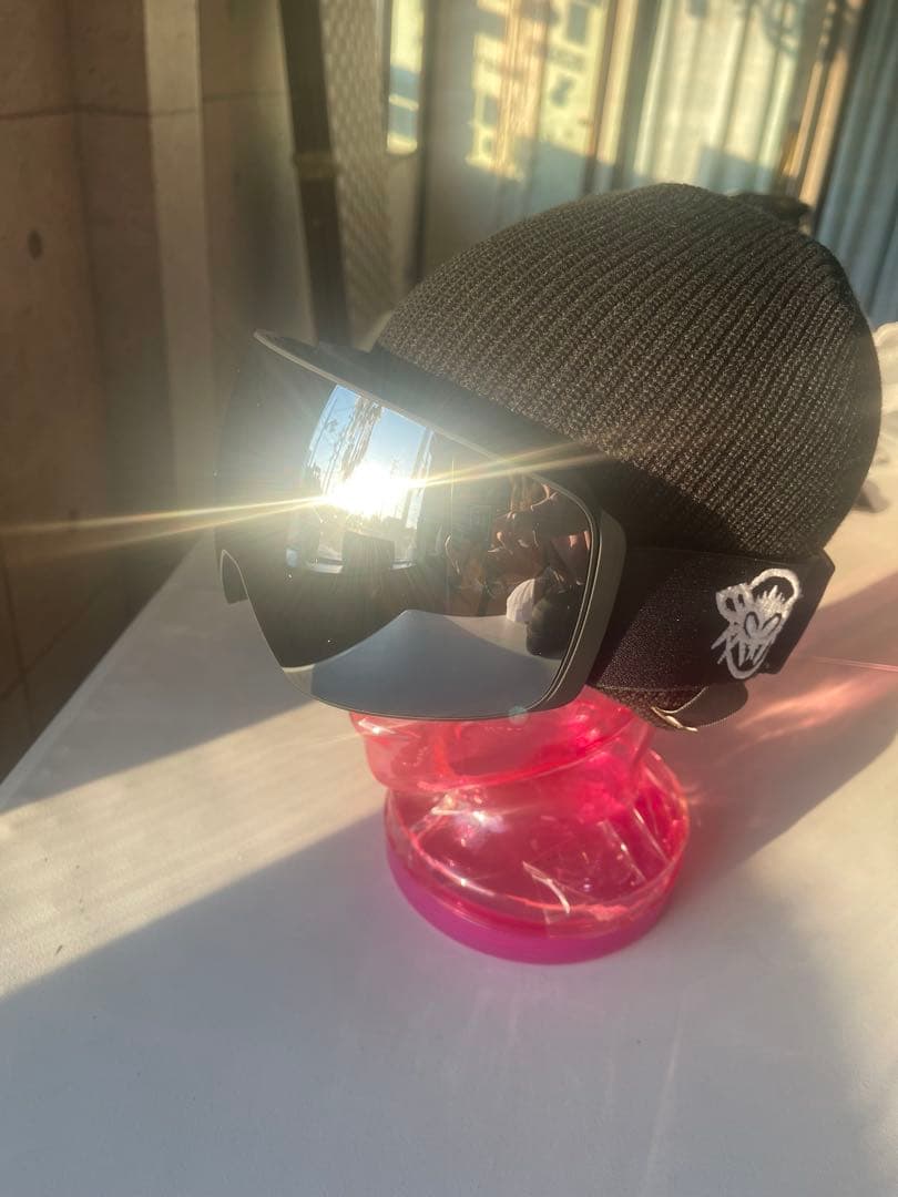 BLACKFLYS スノーゴーグル 球体ミラーライトスモークレンズ マグネット