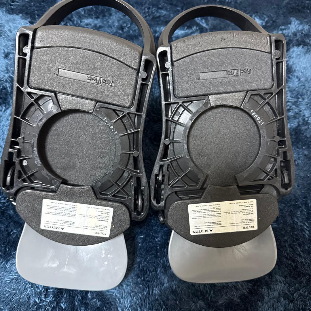 19 BURTON Retro collection clutch (M) - メルカリ