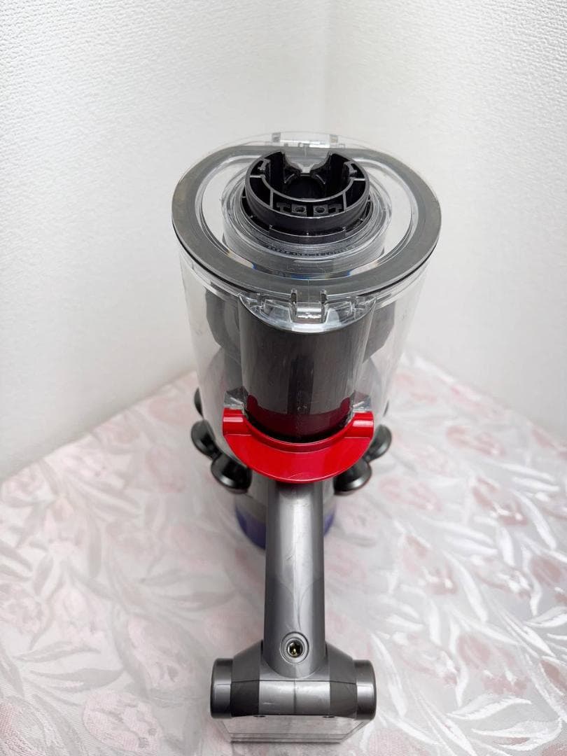 【分解洗浄済】325-2-ダイソン dyson v10 sv12 掃除機 作動品