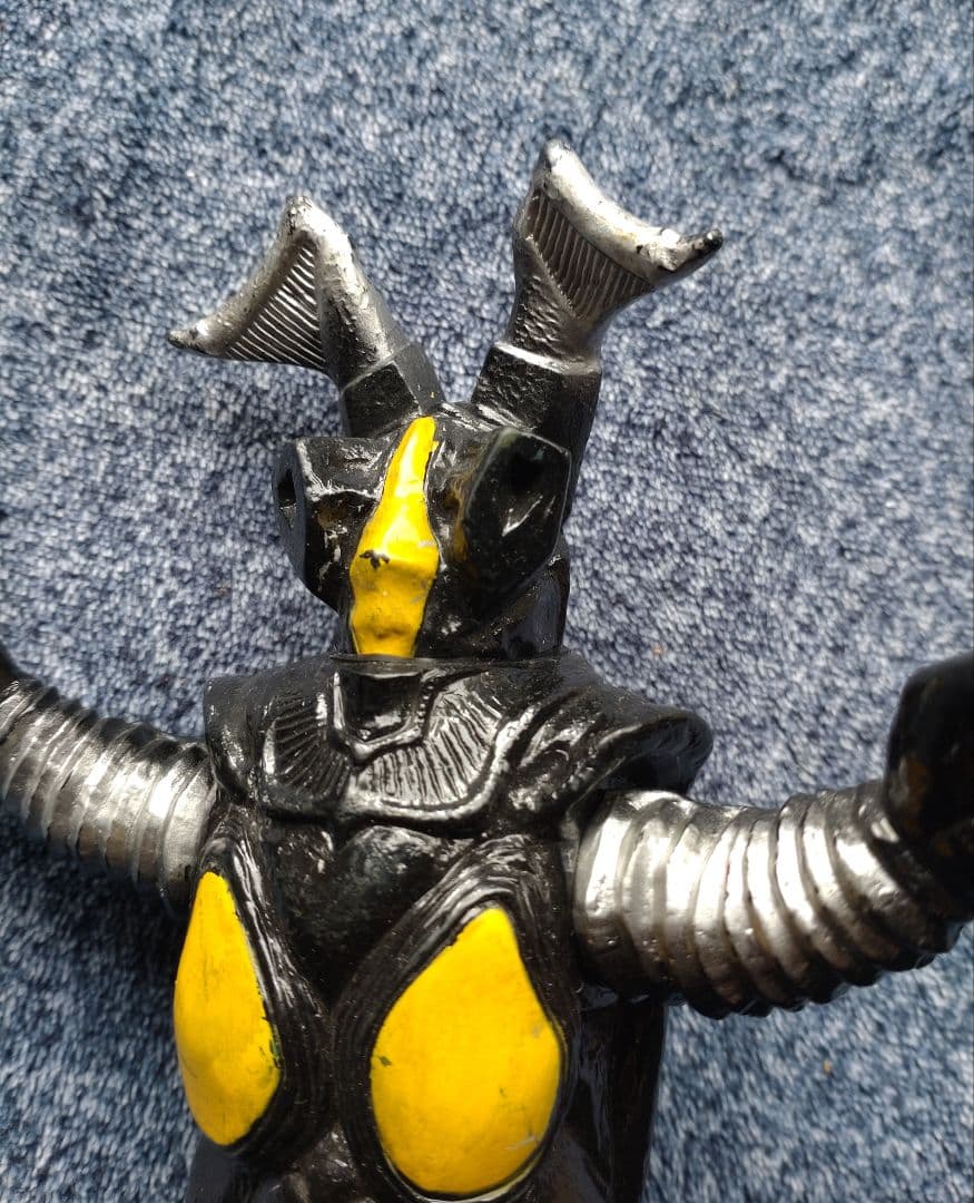 ウルトラマン ソフビ 41体 怪獣、宇宙人11体 タグ16枚