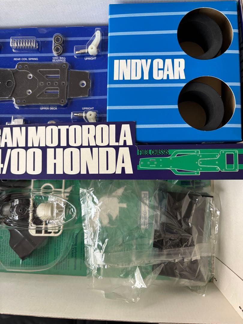 ホビーラジコン Tamiya Lola T94/00 Honda 1/10