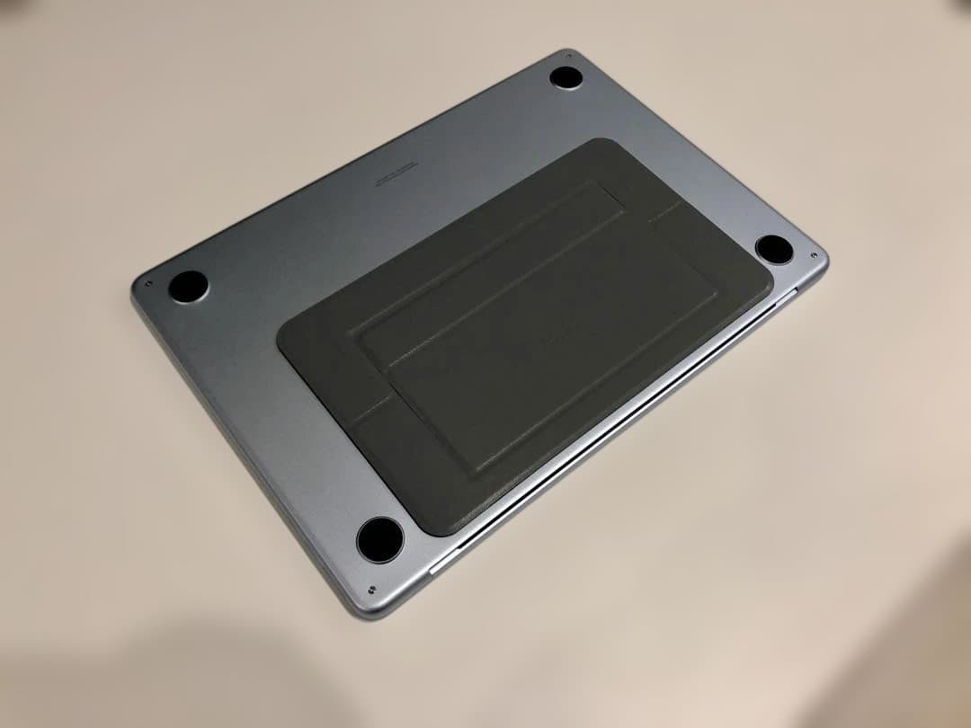 極美品】MacBook Air 2025 (Early) 16GB/256GB - メルカリ