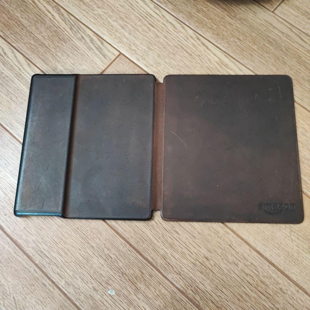 Kindle Oasis 第10世代 32GB 広告無し 純正レザーケース付きの通販はau