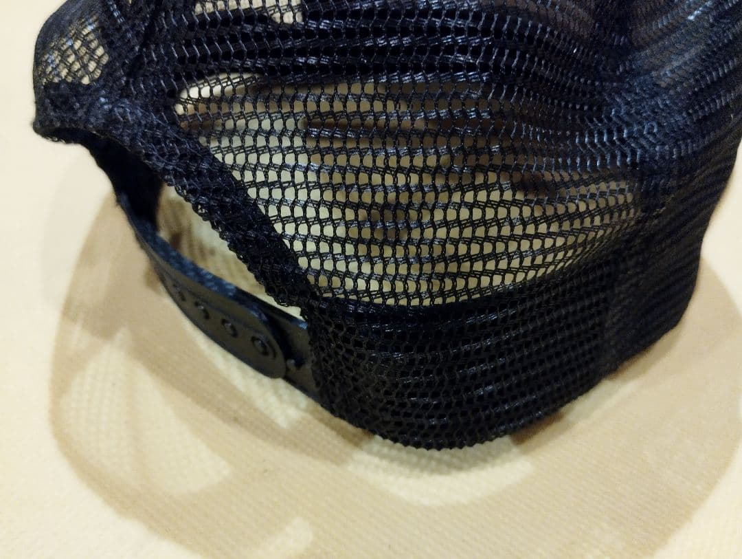 貴重！新品未使用！2015年 BABYL ブルータルロゴメッシュキャップ