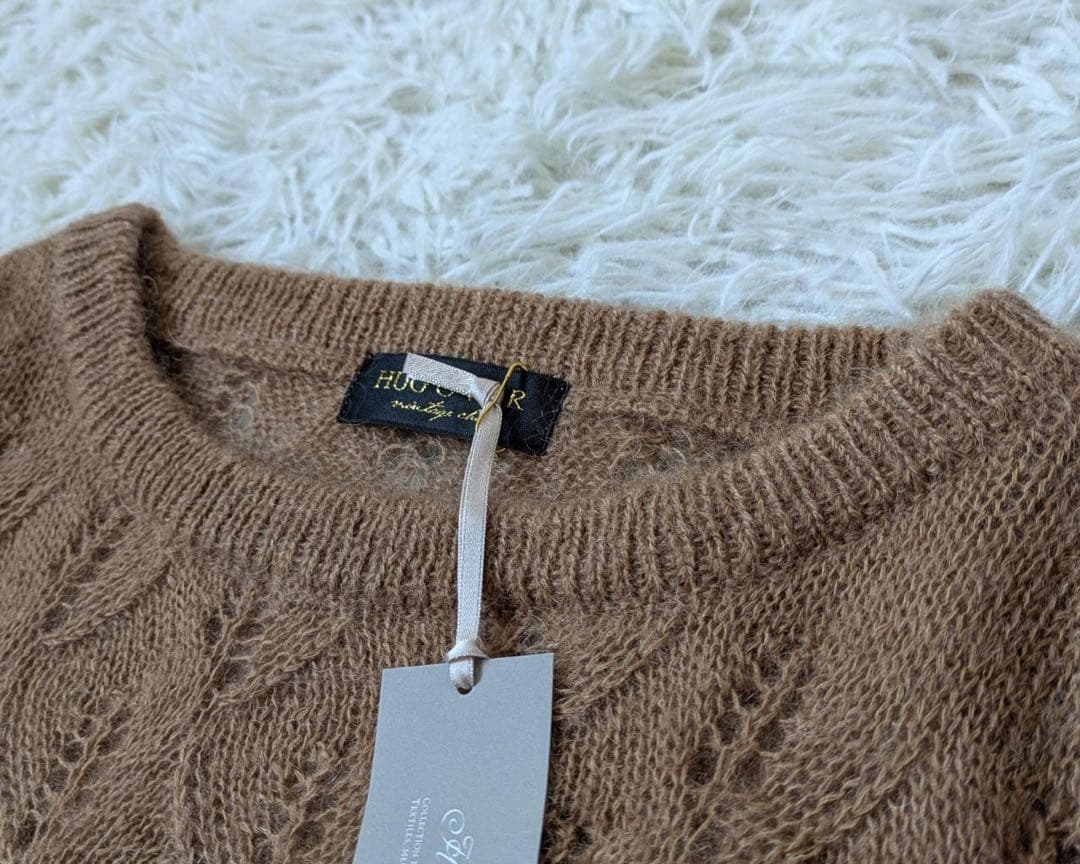 《新品タグ付》HUG O WaR/ハグオーワー　リーフ編みパフスリーブセーター