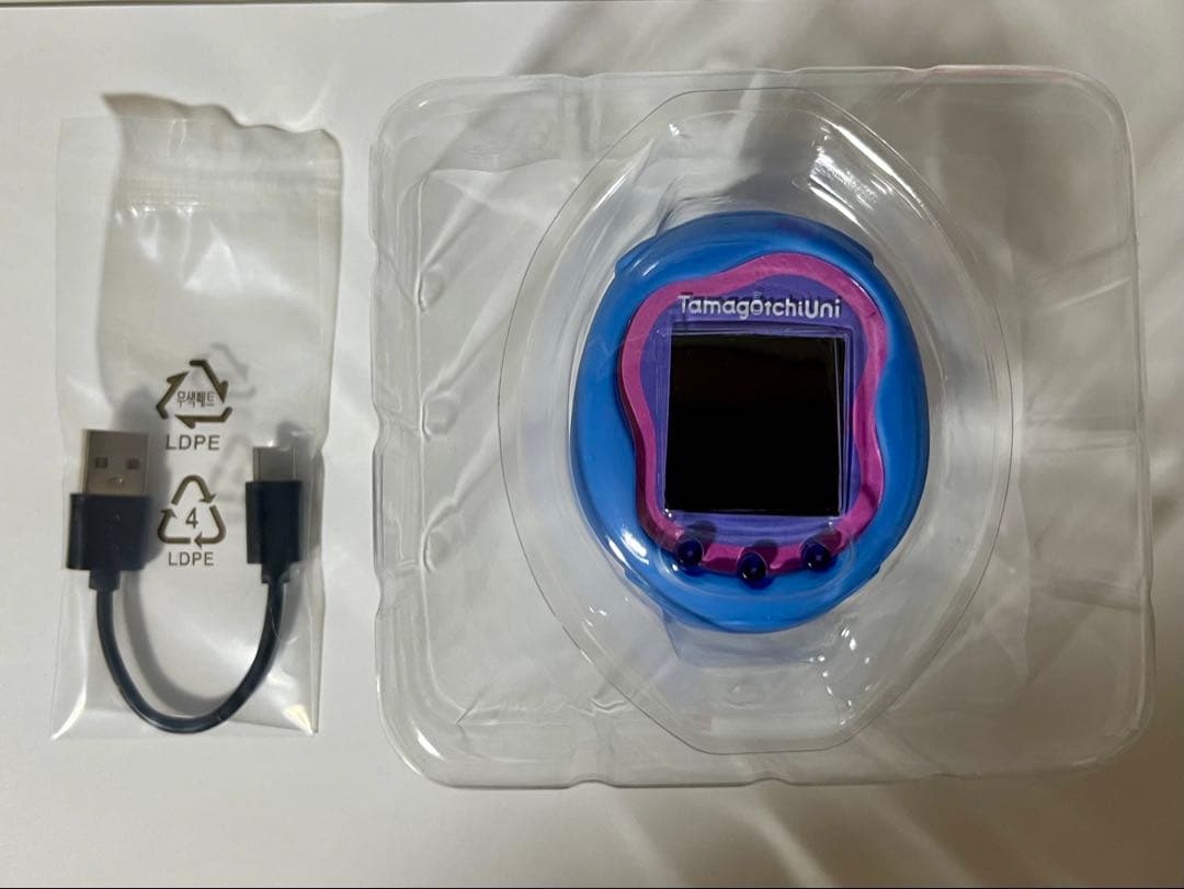 美品　バンダイ　たまごっち　ユニ　ブルー　　Tamagotchi Uni