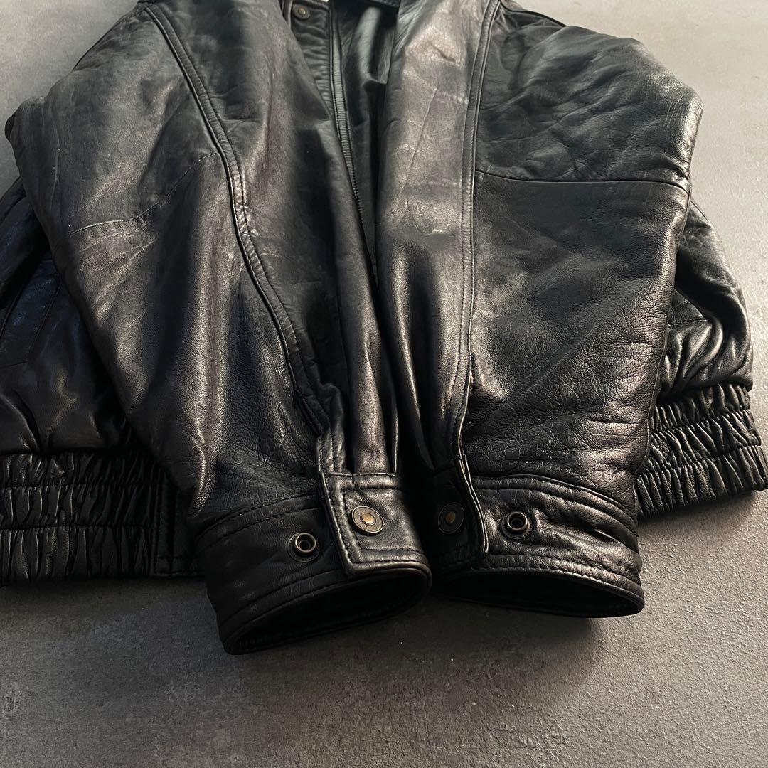 A-2“Classic“black“羊革 “短丈“bomber jacket - メルカリ