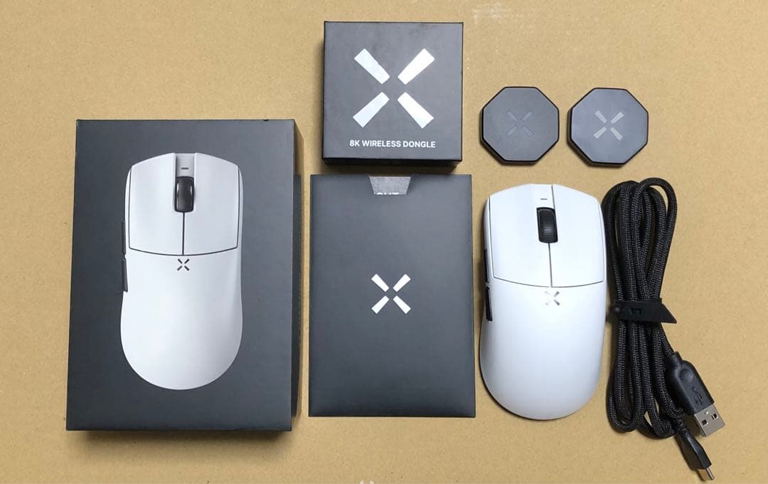 Hitscan Hyperlight white 8Kドングル付き HITSCAN Hyperligh 8K 超軽量 約40g ワイヤレス ゲーミングマウス
