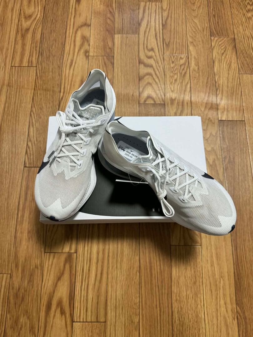 【新品未使用】NIKE ヴェイパーフライ4 【26.5cm】