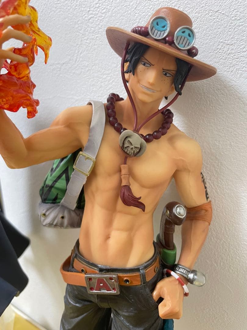 ワンピース　一番くじ　ルフィ　エース　サボ　3体セット