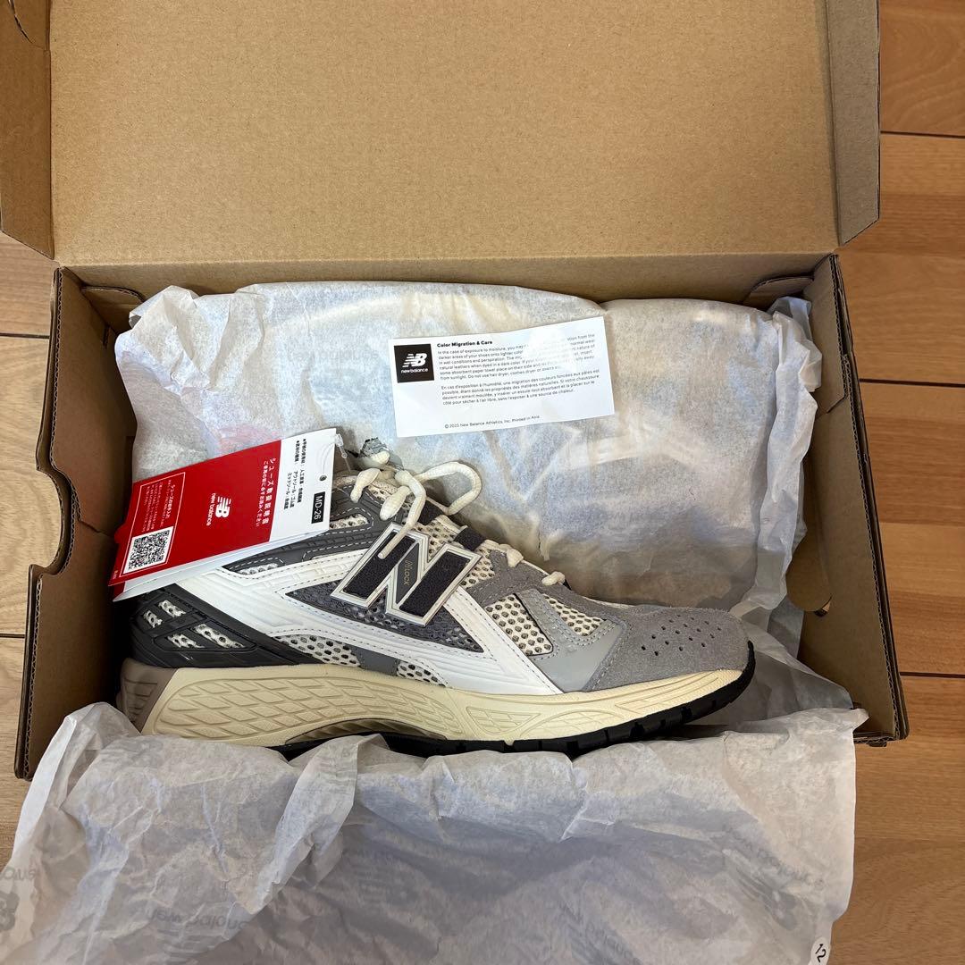 ニューバランス　U1906NA 23.5cm