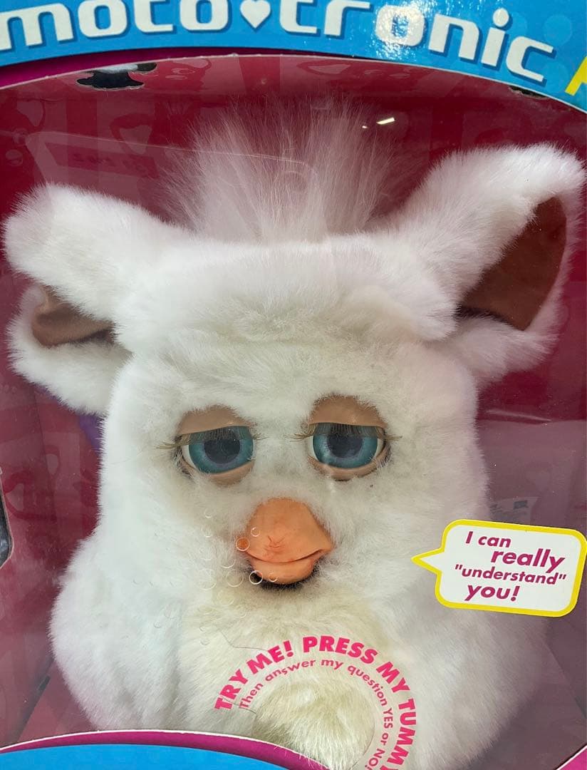 ハ*郎様 ★未開封品★ ファービー2 白 ベージュ 英語版 ブルーアイ 青目 2