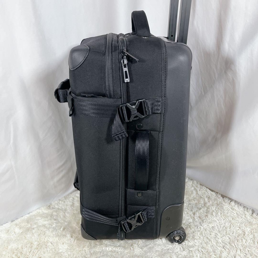 バートン ウィーリー フライト デック 38L トラベルバッグ キャリー