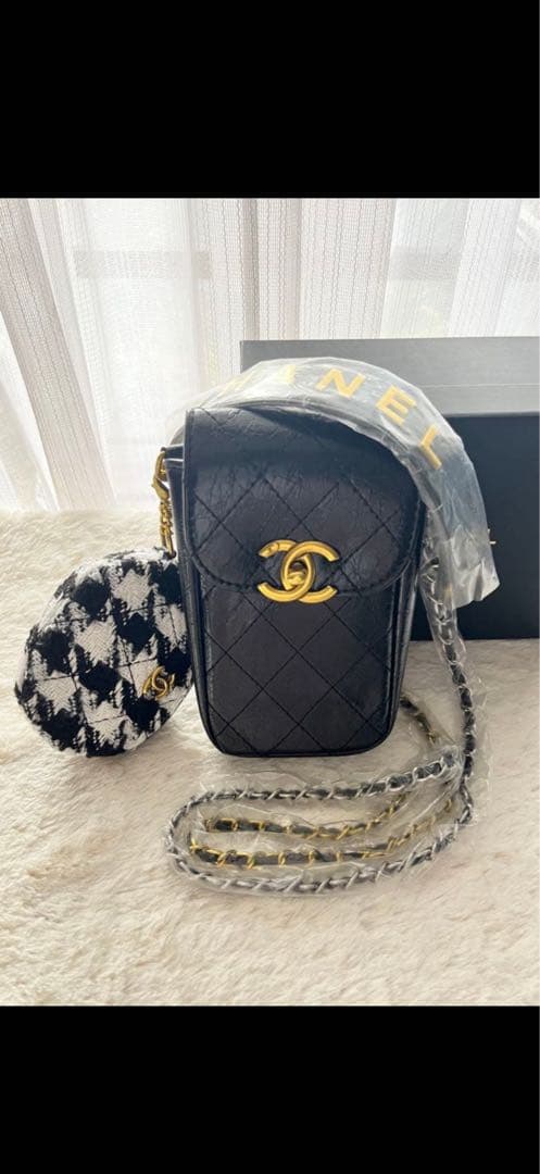 CHANEL スマホショルダー チェーンバック ノベルティー