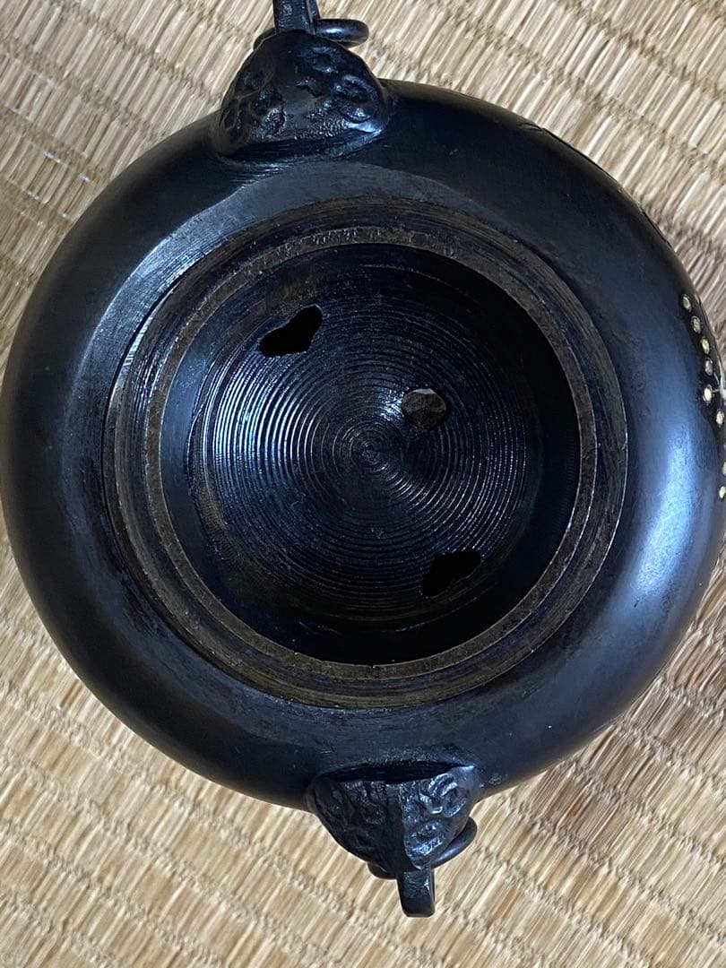 ♢獅子飾り 自在遊環 三足香炉 高岡銅器 銅製 唐金 香道具 置物 飾り