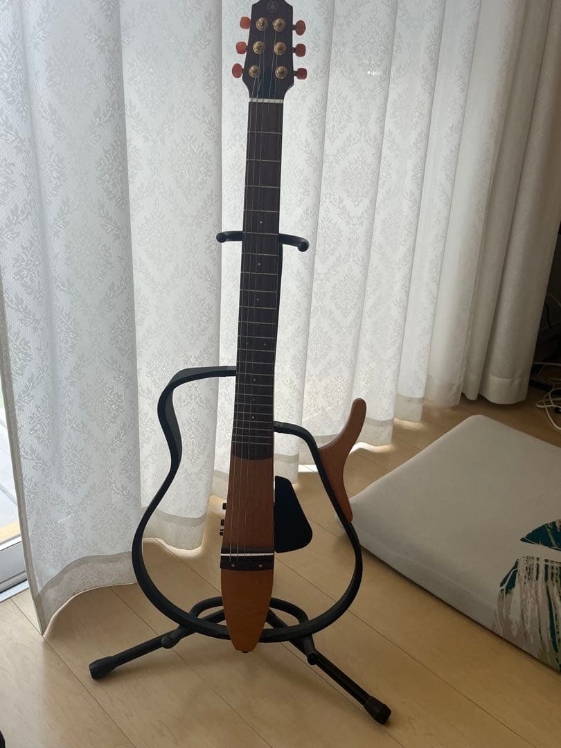 Yamaha SLG-100S サイレントギター