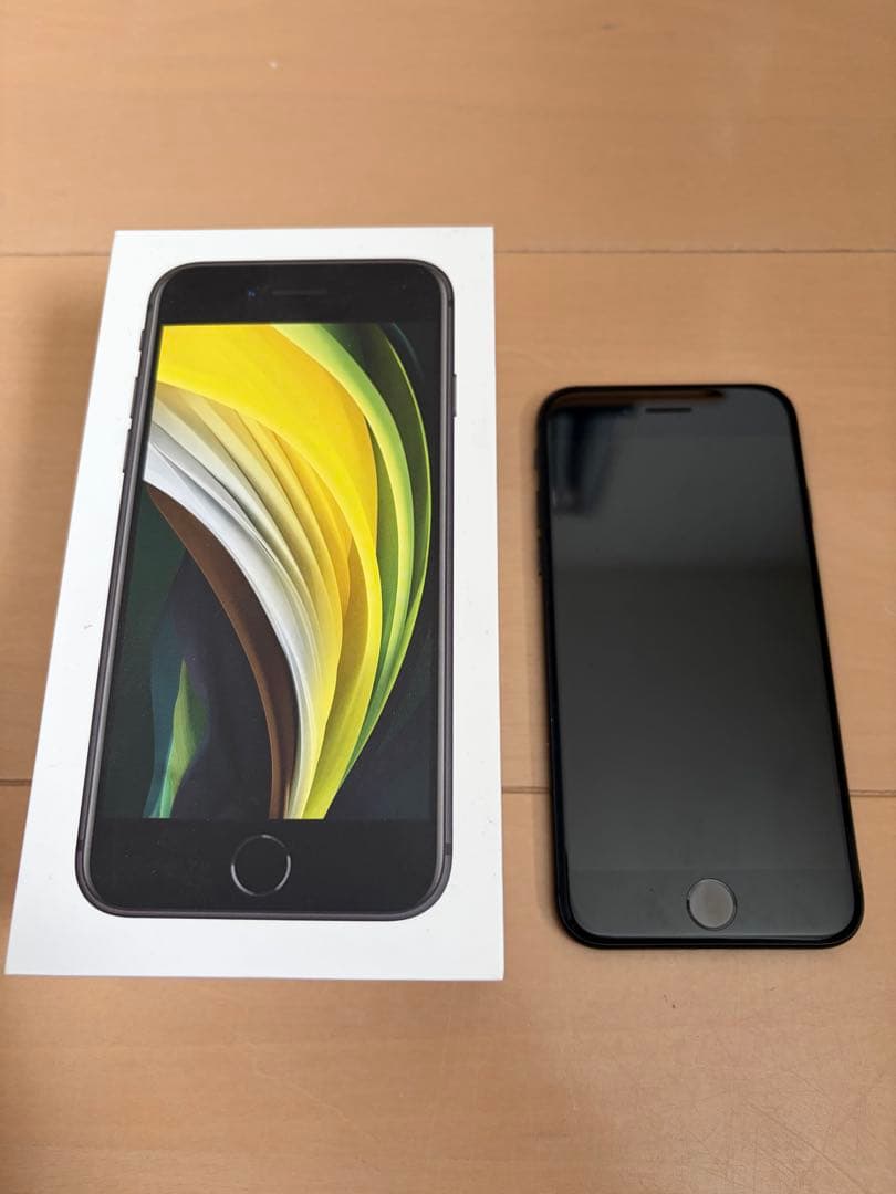 早い者勝ち　激安　iPhoneSE 第二世代　ブラック　付属品付　新品　未使用 Amazon | 【整備済み品】 Apple iPhone SE(第2世代) 64GB ブラック SIM