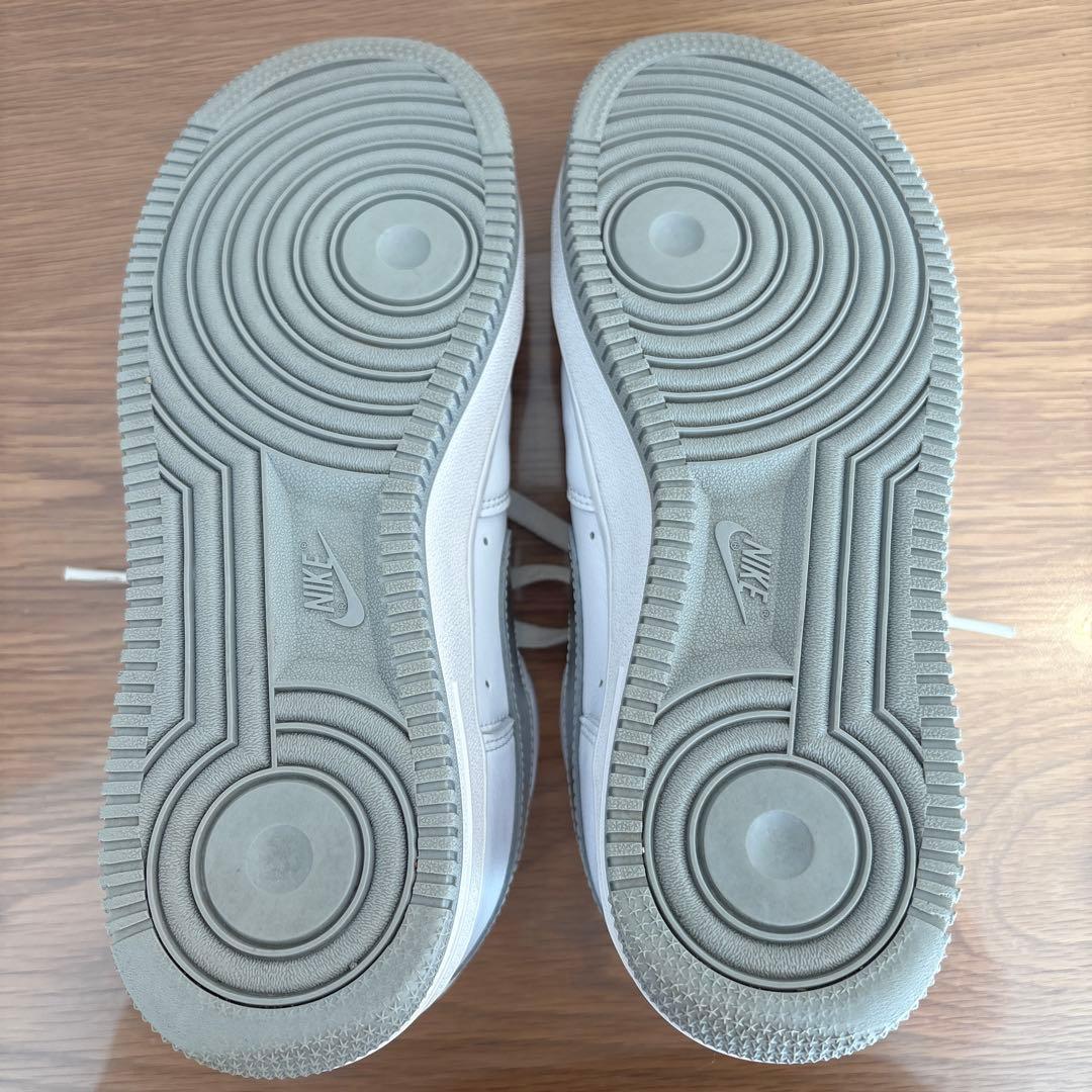 NIKE AIR FORCE 1 LOW RETRO 白×銀 26.0cm