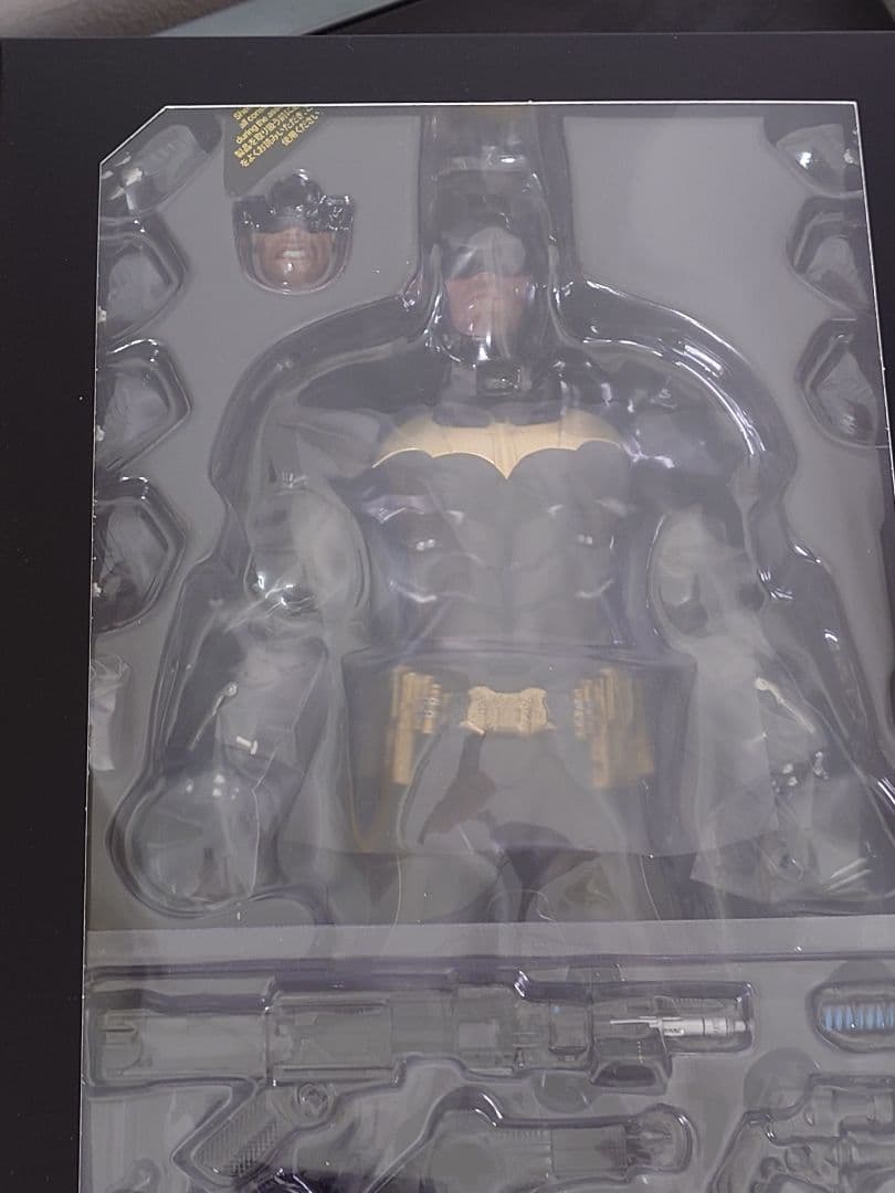 ホットトイズ 1/6 アーカム・ナイト バットマン（プレステージ版）