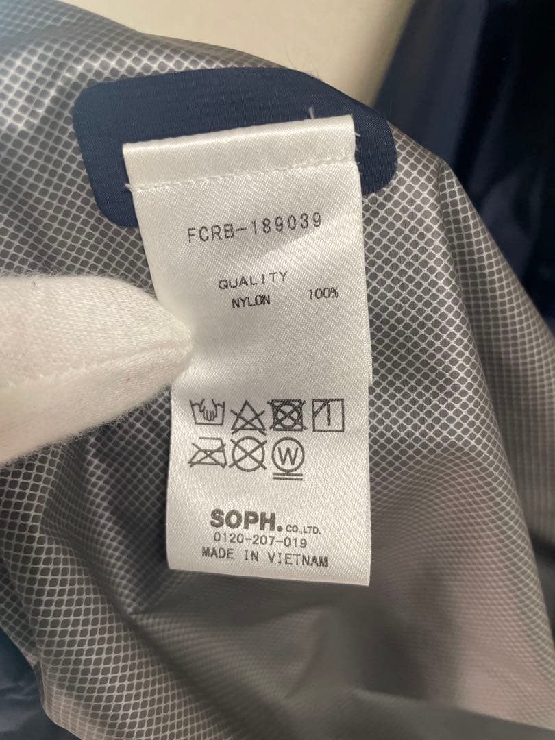 【みくい】F.C.Real Bristol フード付きレインコートMサイズ