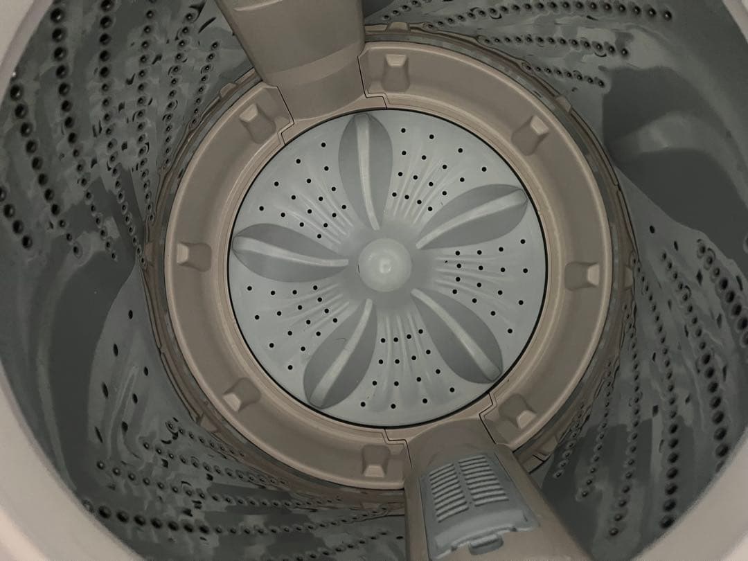 Hisense 2021年製　縦型洗濯機 HW-T45D 4.5kg ホワイト