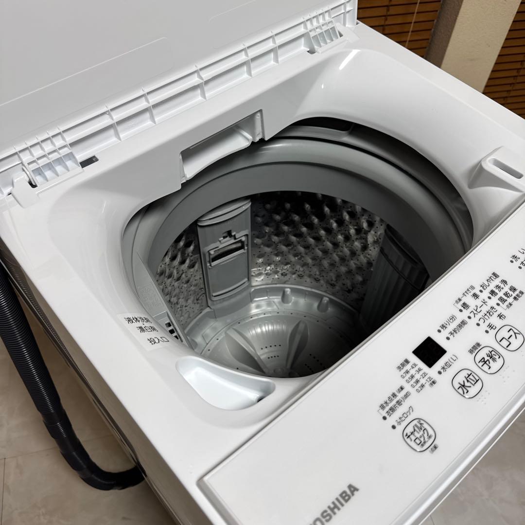 極美品 TOSHIBA 2022年製 4.5kg 1人暮用洗濯機 風乾燥機能