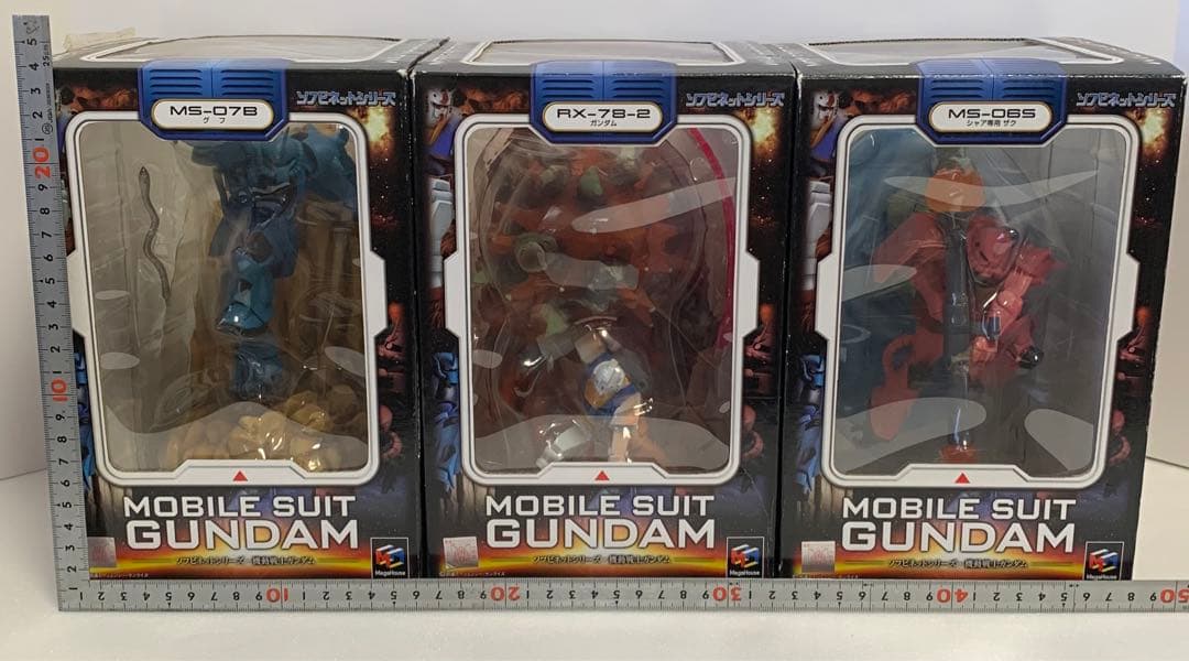 《新品フルコンプ！》⭐︎ソフビネットシリーズ 機動戦士ガンダムフィギュア　全3種⭐︎