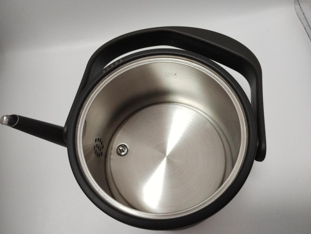 大石アンドアソシエイツ ラッセルホブス 電気ケトル 0.6L 7106JP-BK