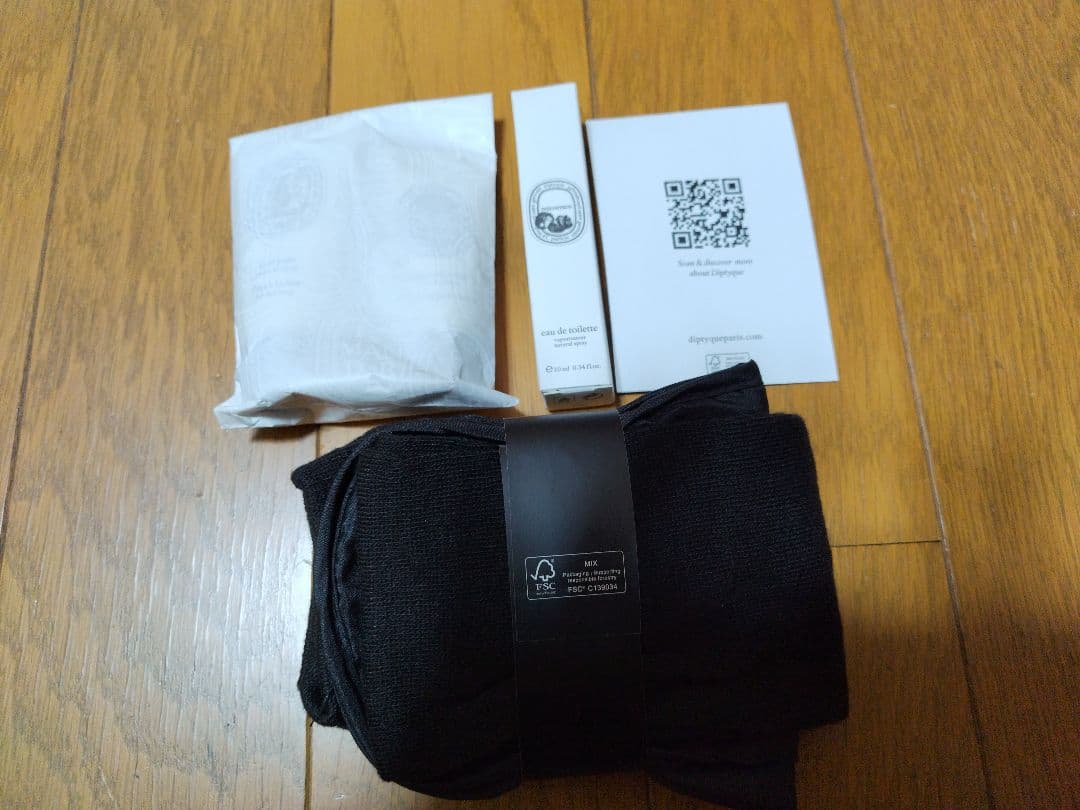 Diptyque 新品】カタール航空ビジネスクラスアメニティポーチ 4個