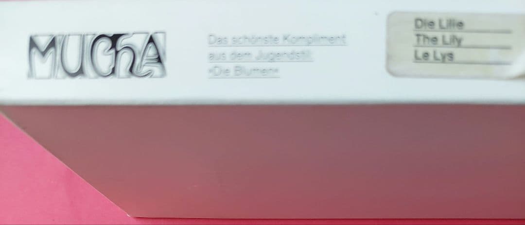 フッチェンロイター】アルフォンス・ミュシャ 陶器の飾り - メルカリ