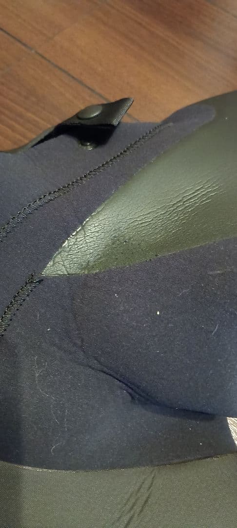 ヌーベルバーグセーバークロスセミドライ フードイージーストラップ付