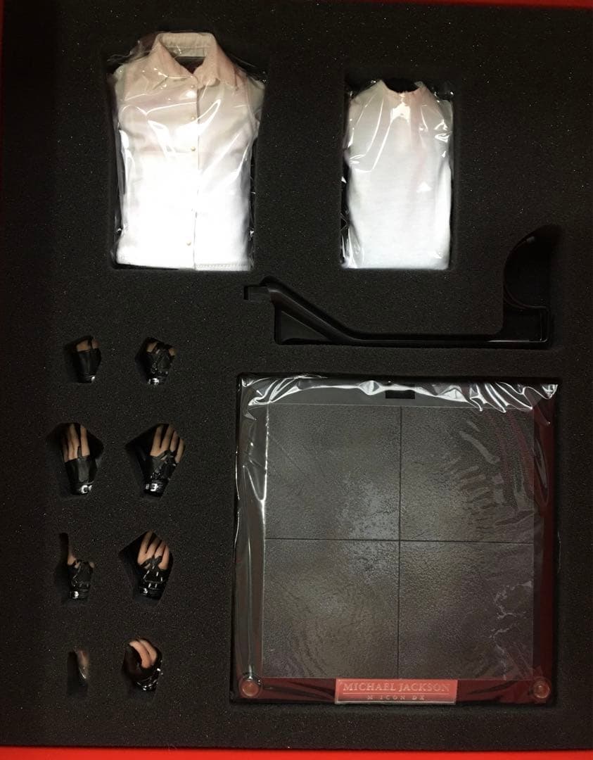 【超貴重】マイケル・ジャクソン フィギュア ・バッドバージョン(ホットトイズ)②
