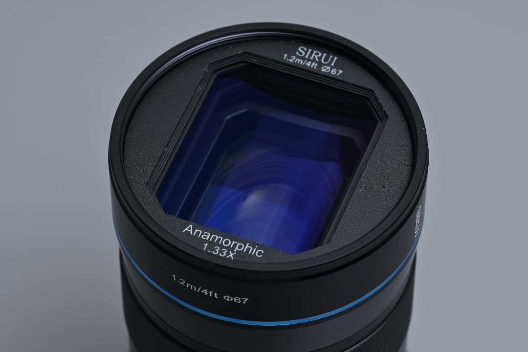 SIRUI 75mm F1.8 1.33X　アナモルフィックレンズ 4/3用